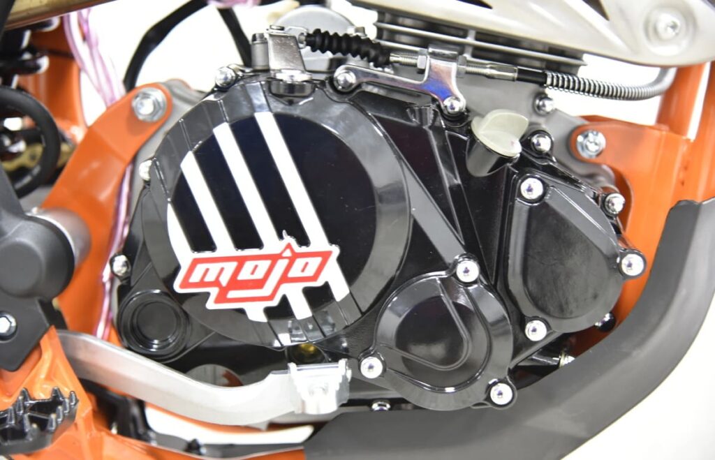 close view of 4 stroke dirt bike engine structure