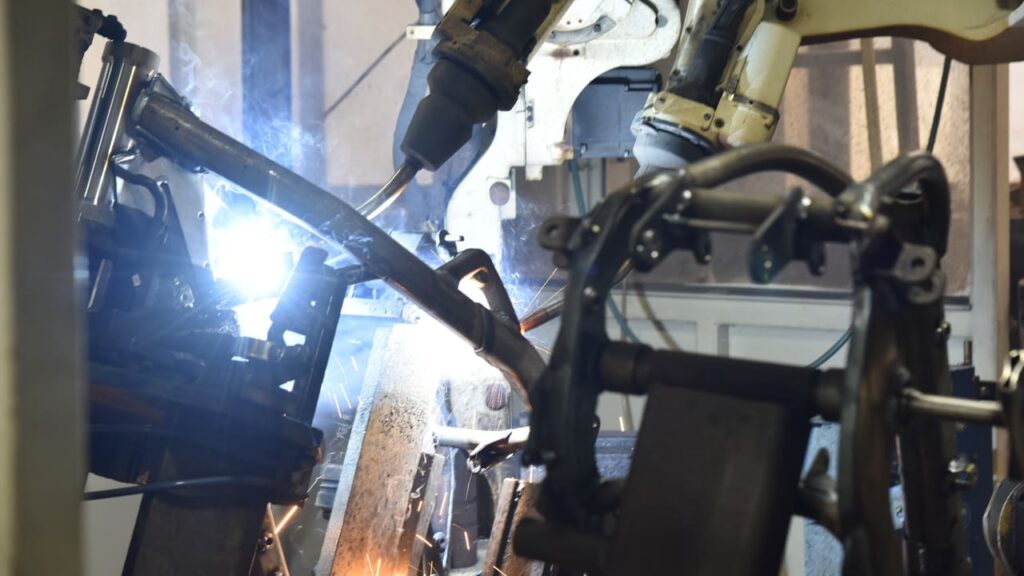 Chinse dirt bike parts production